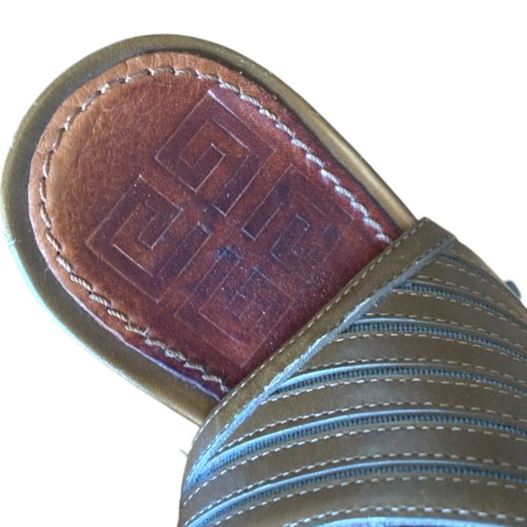 Givenchy vintage leather chunky ankle booties - Picture 12 of 12